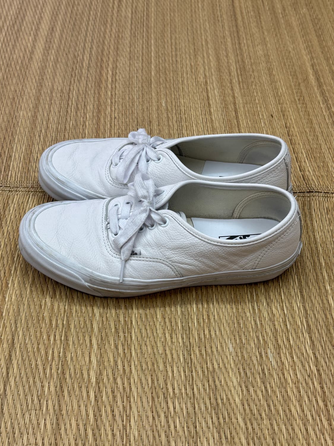 반스 볼트 어센틱 레더 화이트 275 상품이미지1