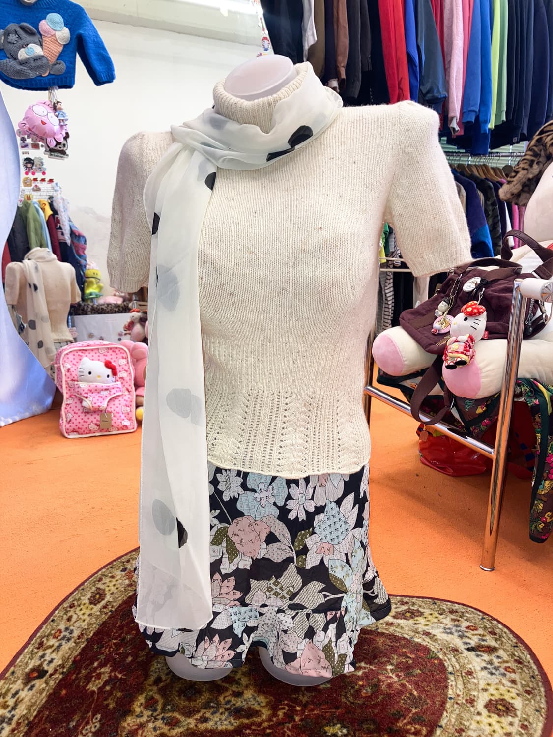 빈티지 아이보리 반소매 터틀넥 니트 상품이미지1