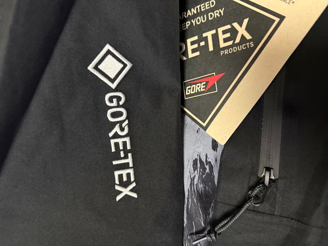 나이키 ACG 미저리 릿지 스톰핏 고어텍스 자켓 L 사이즈 상품이미지4