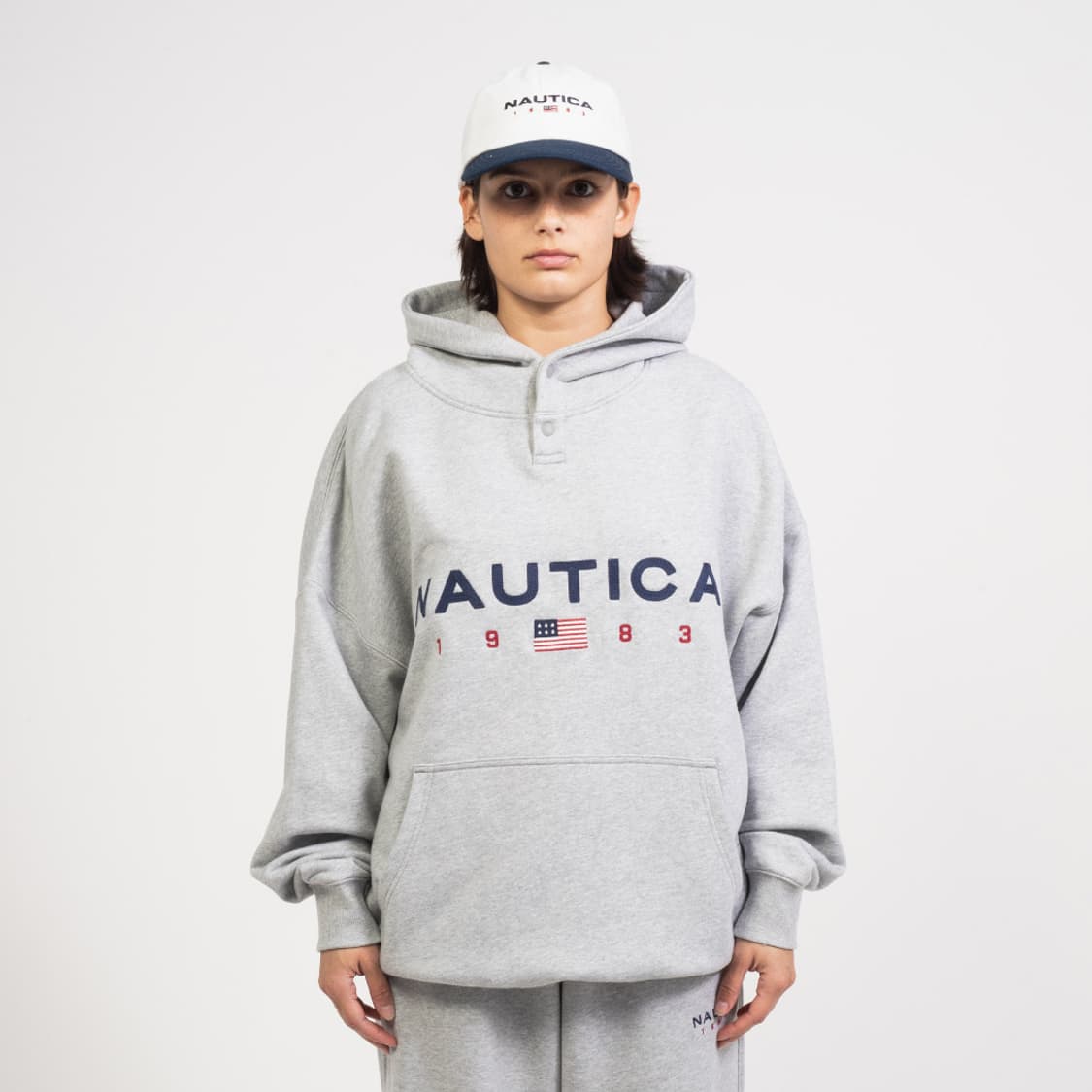 노티카 1983 플래그 남녀공용 후드티 멜란지 그레이 상품이미지2