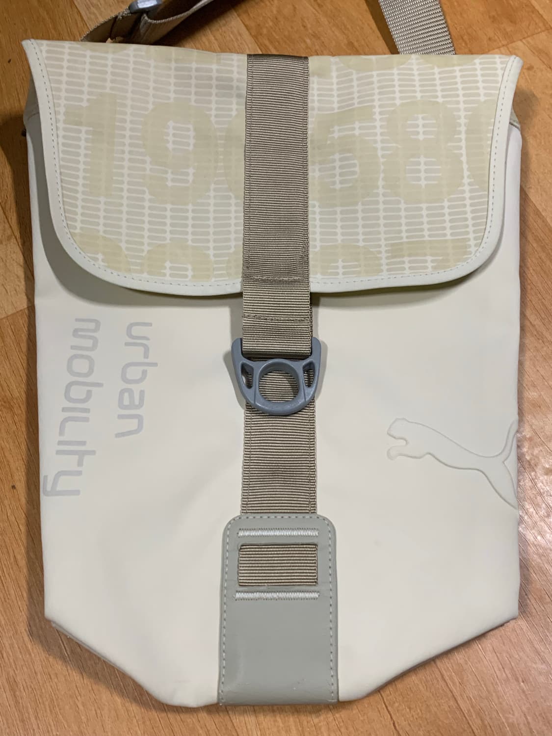 PUMA 푸마 X 후세인 샬라얀-어반 모빌리티 00'S 크로스백-유니색스 상품이미지5