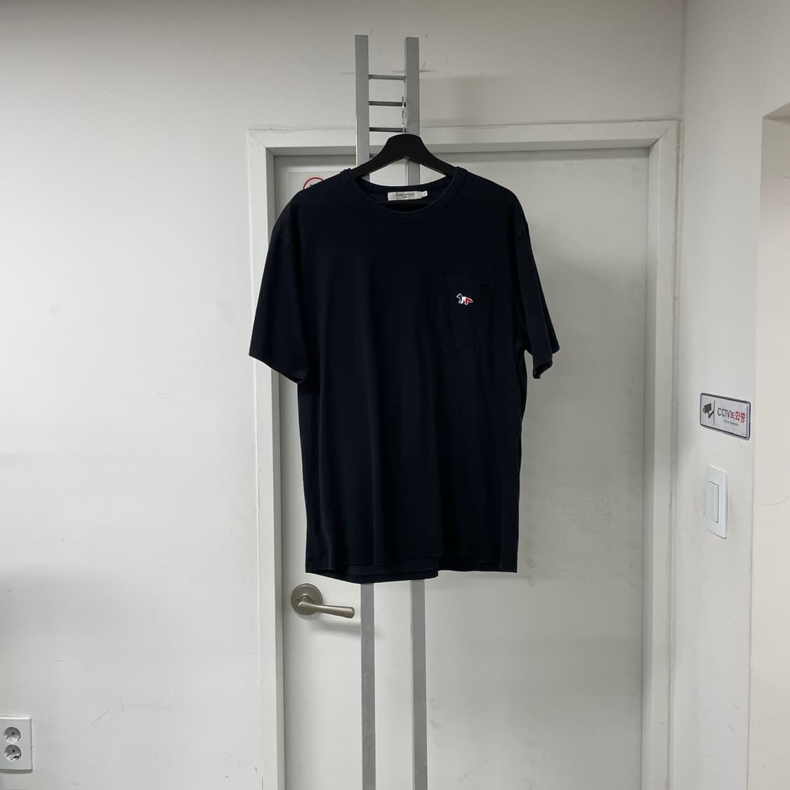 메종키츠네 블랙 반팔 티셔츠 XL 상품이미지1
