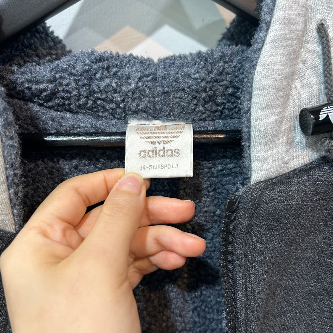 아디다스 빅로고 후드 점퍼 상품이미지5