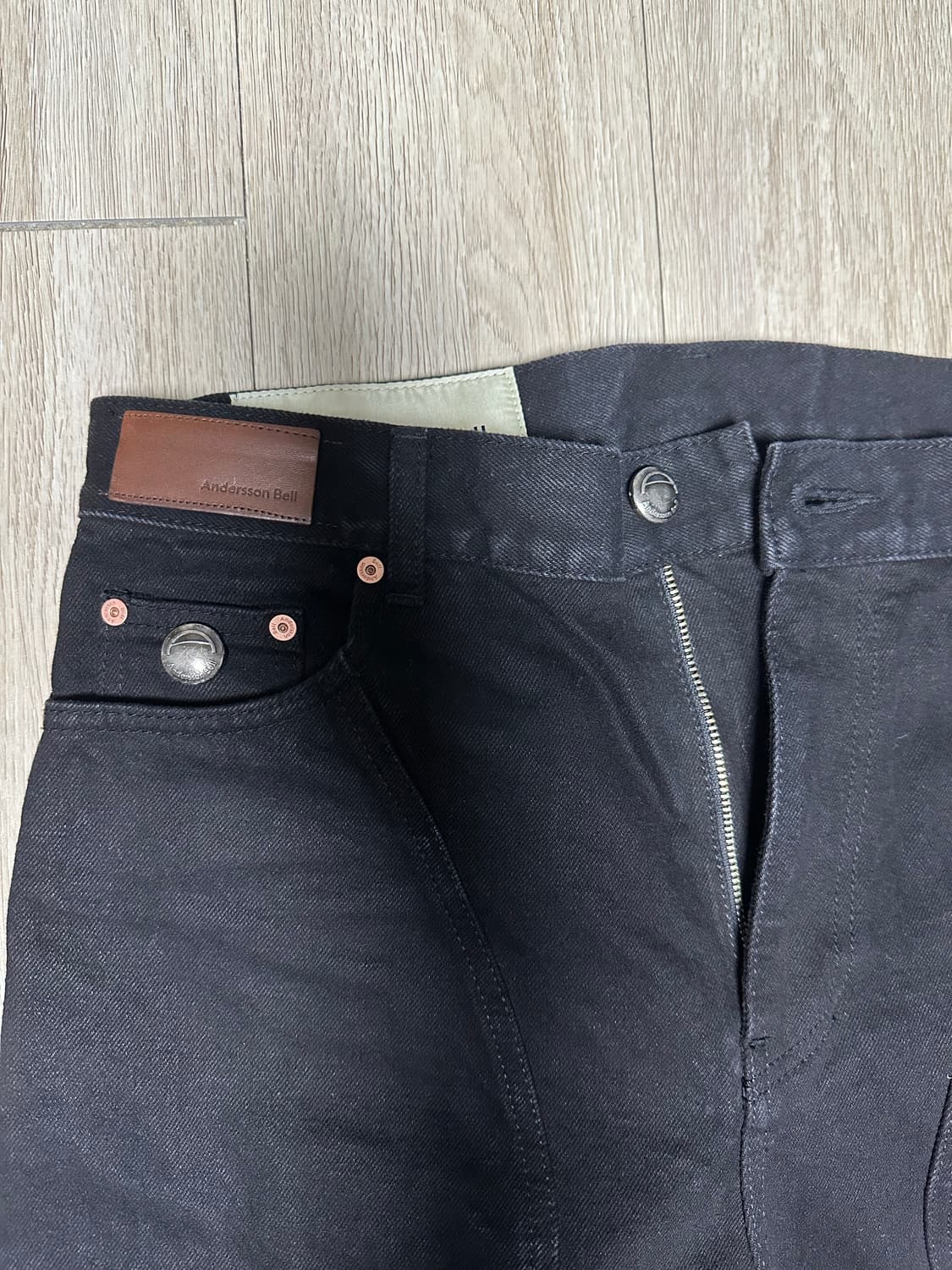 앤더슨벨 스커트 랩 데님 팬츠 블랙 상품이미지3