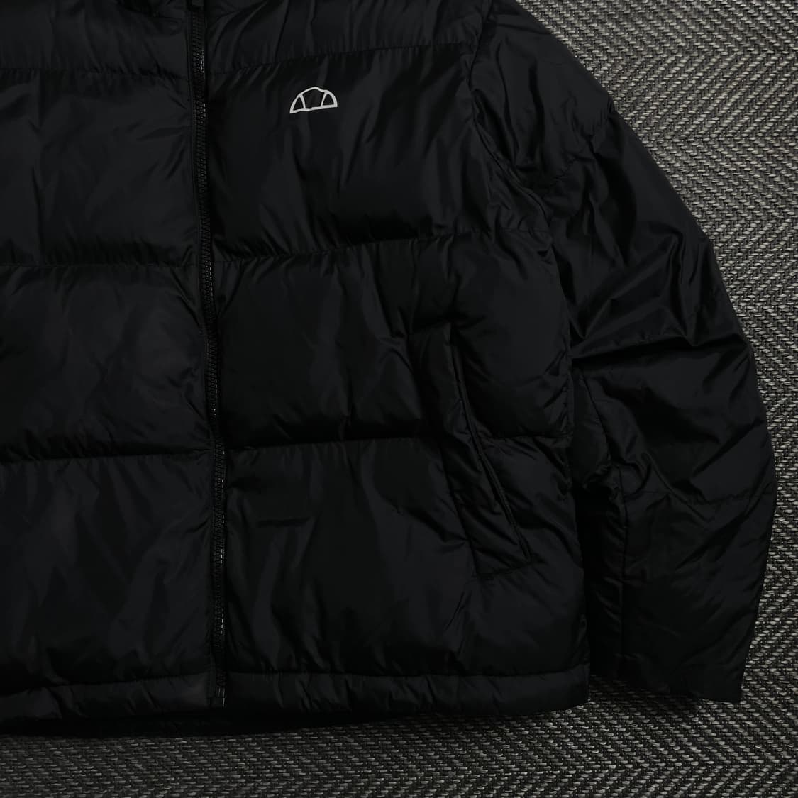 엘레쎄 USA 오리지날 로고 다운 푸퍼 패딩 블랙y 4201 상품이미지3