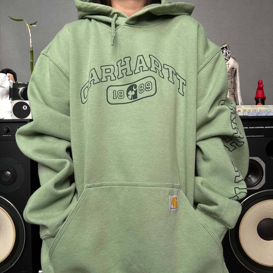 칼하트 후드티 상품이미지1