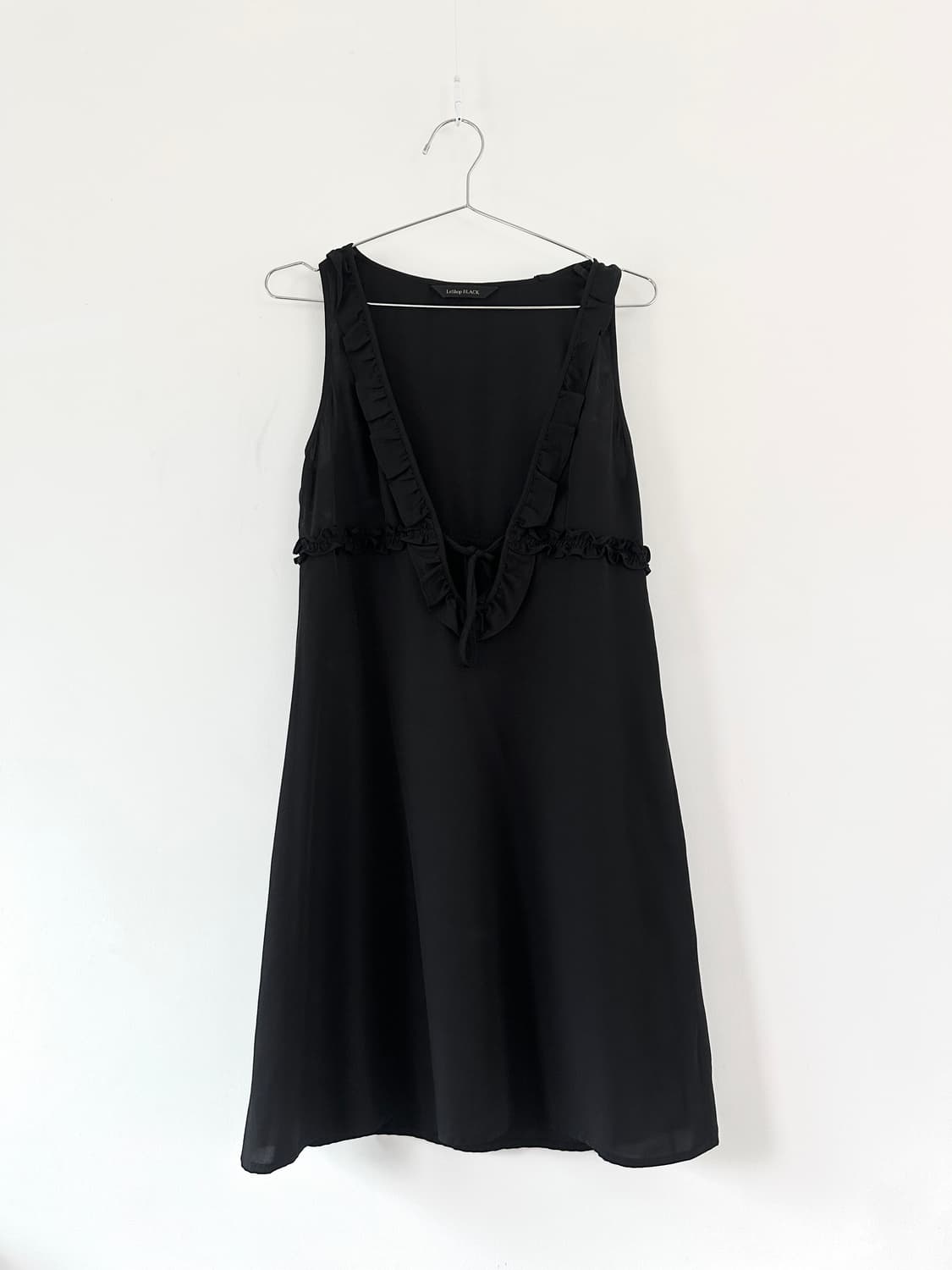 Chest open strape blouse 상품이미지1