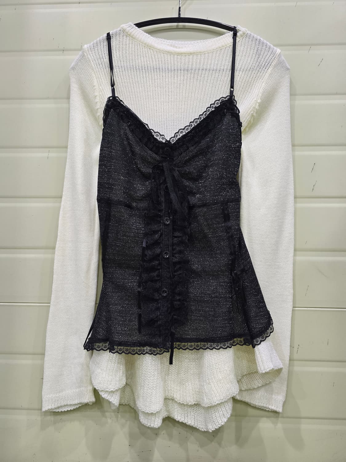 코디 화이트 긴팔 가디건 + 블랙 레이스 뷔스티에 세트 상품이미지2