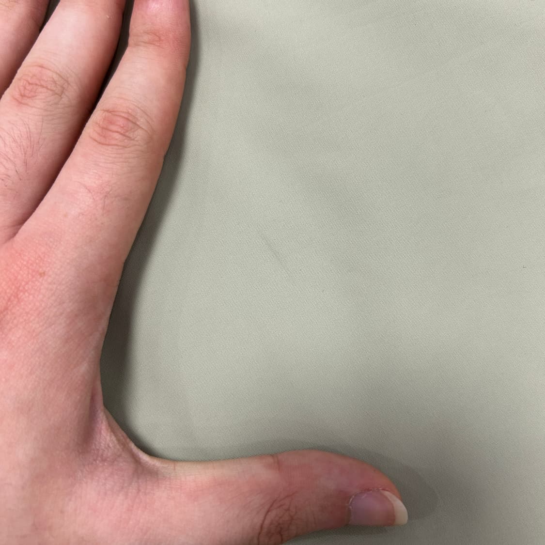 엄브로 올드스쿨 빅로고 브이넥 웜업(105) 상품이미지4