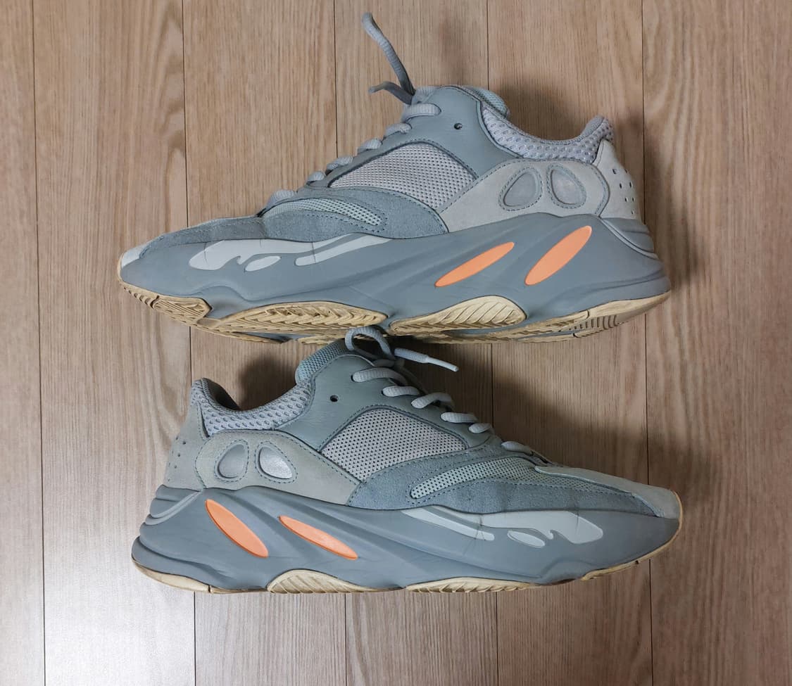 아디다스 이지 부스트 700 이너시아 상품이미지4