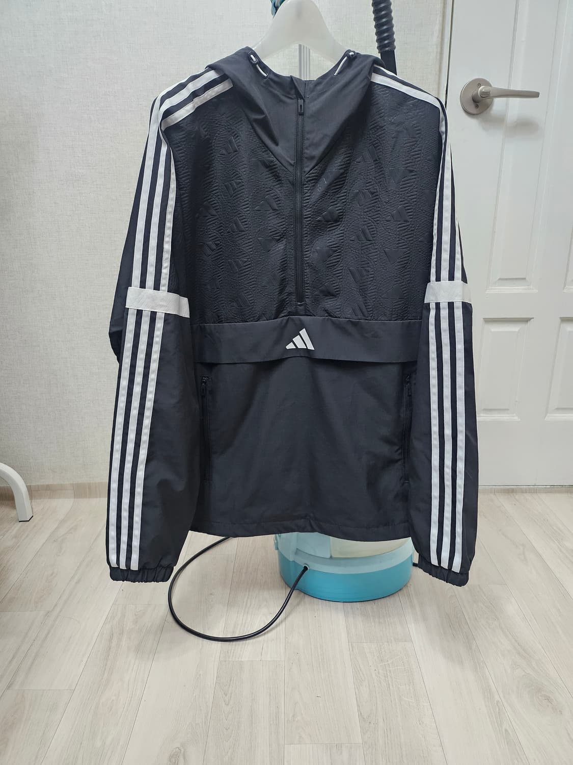 (100~105)L☆초대장급☆ 아디다스 UB아노락 자켓 [검흰] 바람막이 상품이미지1