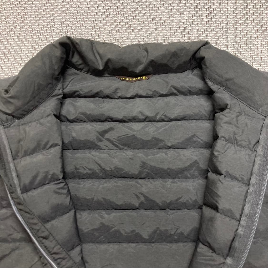 (105)루이까스텔 다운 패딩조끼 상품이미지3
