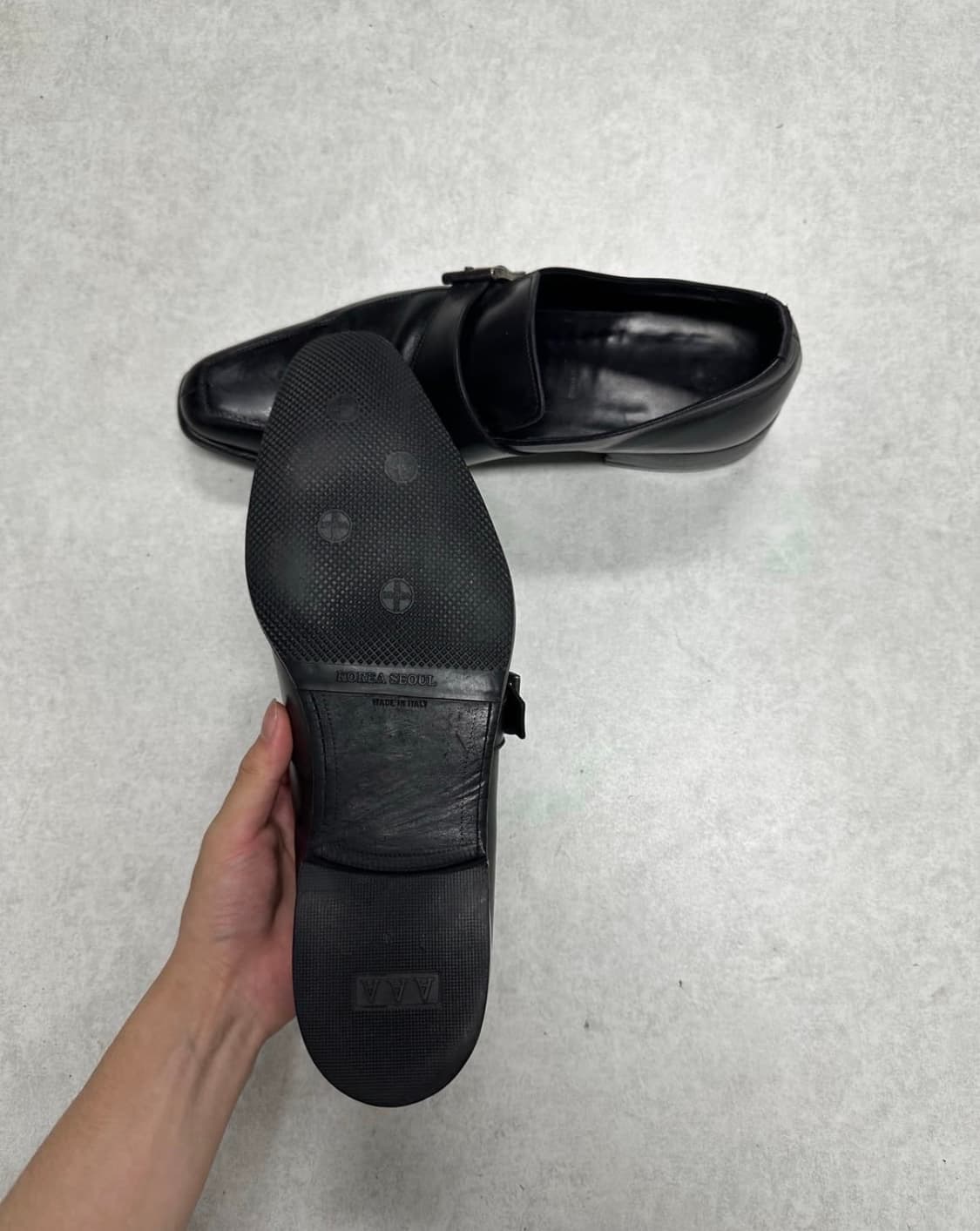 프라다 버클로퍼 블랙 상품이미지7