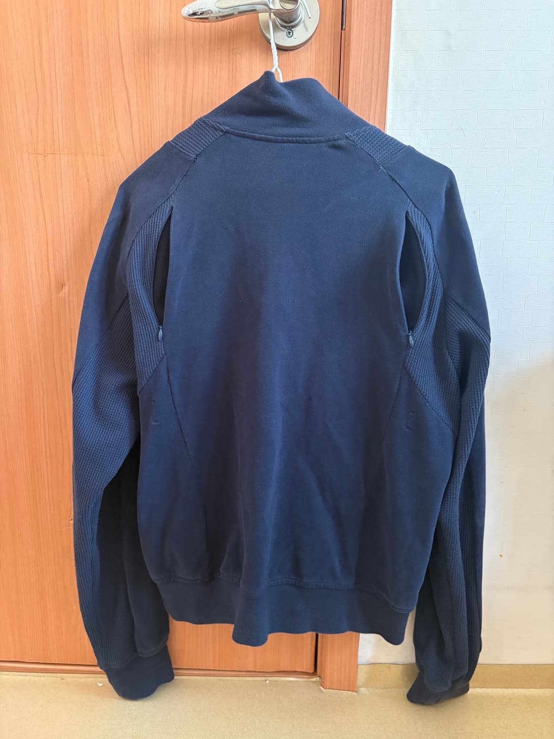 플라스틱프로덕트 contrast zipped jacket 네이비 상품이미지2