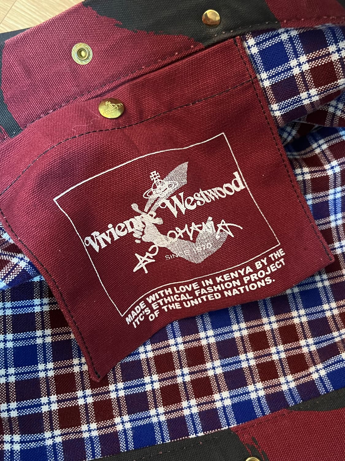 정품) 비비안웨스트우드 케냐숄더백 상품이미지6