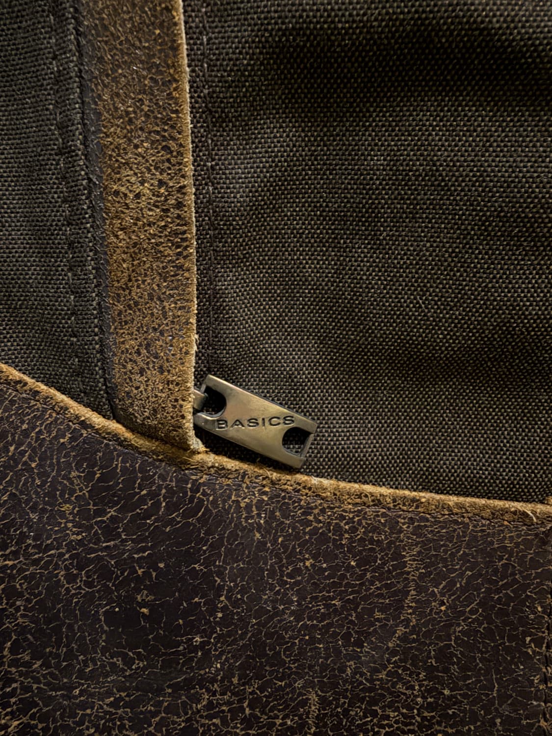 IBW LTD 레더 백팩 상품이미지2