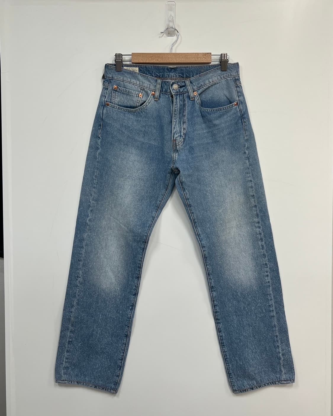 리바이스 505 프리미엄 와이드핏 연청 데님 팬츠 상품이미지9