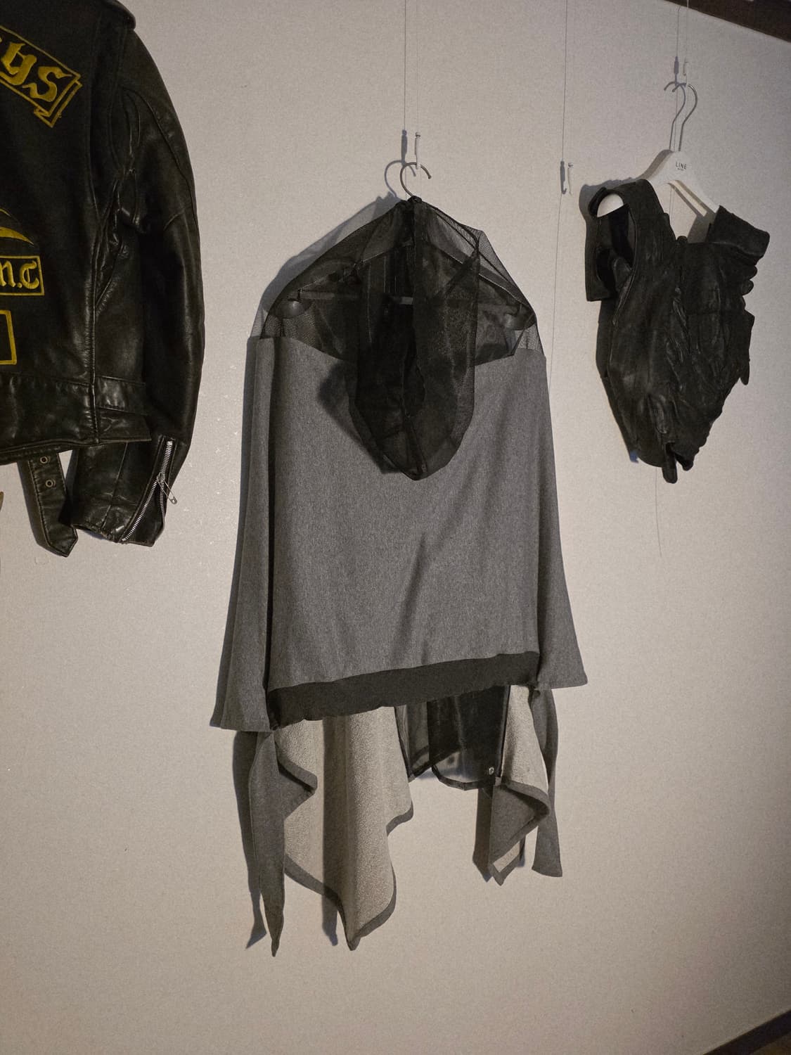 Bless n°?

Mix hood capecoat 상품이미지5