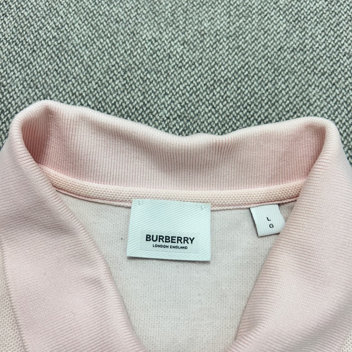 버버리 신형 TB로고 핑크 카라티(L) 상품이미지5