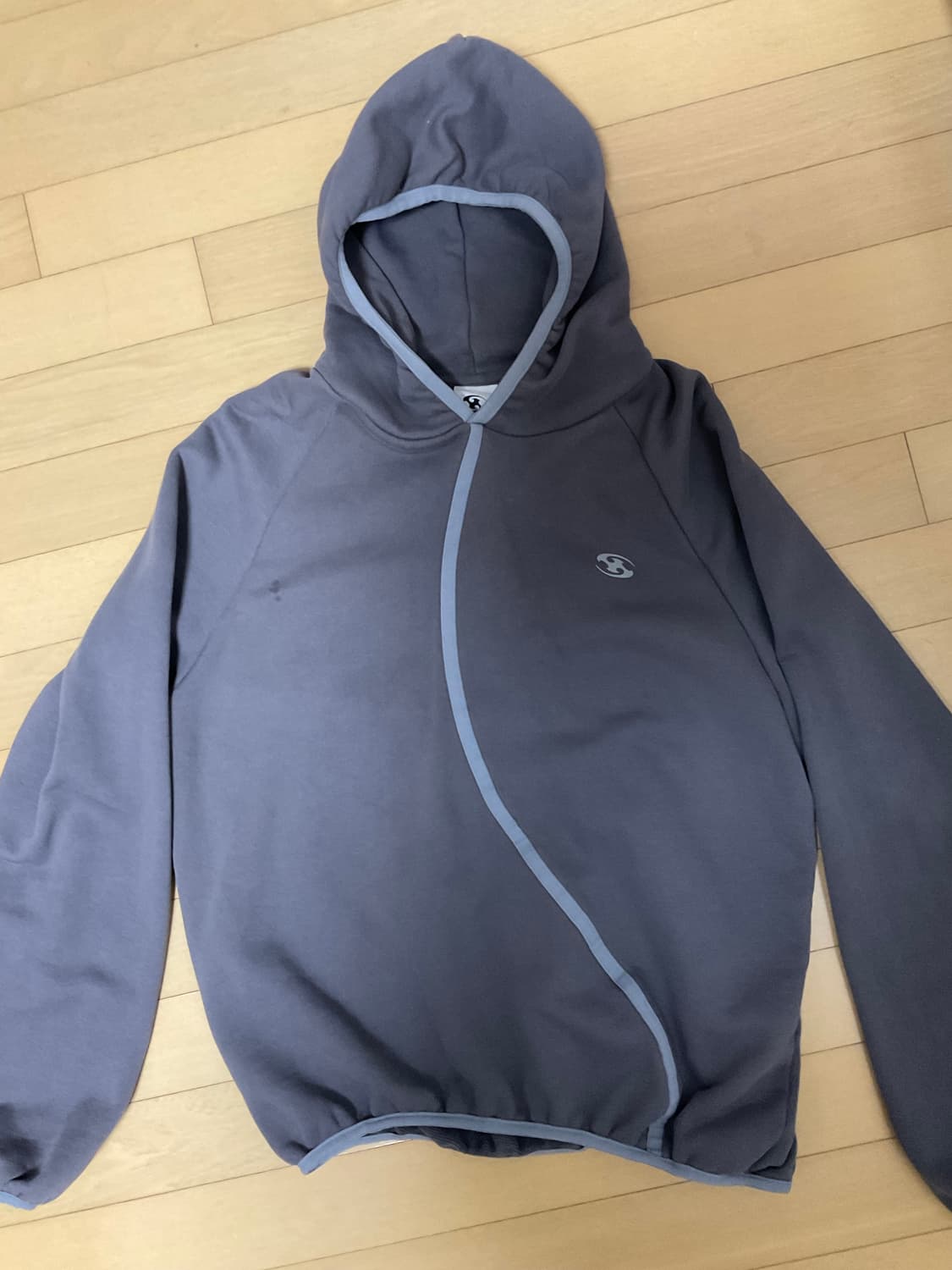 24s 산산기어 테이프드 후디 사이즈  1 상품이미지2