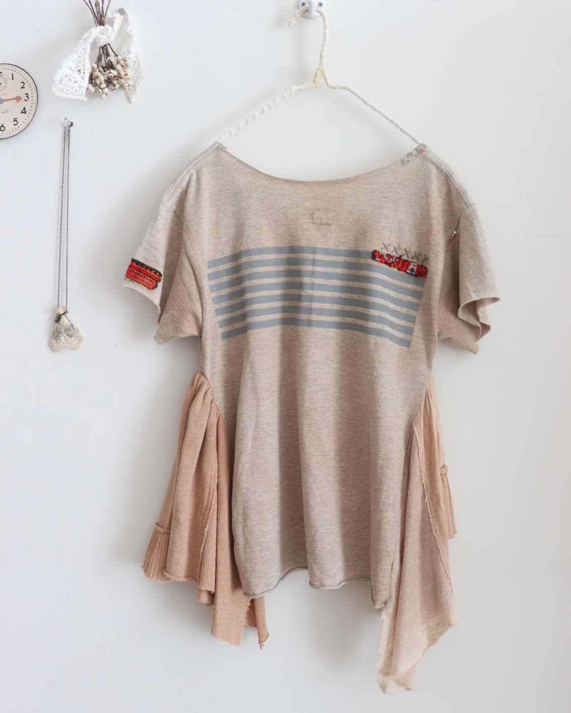 [Beams Boy] Rework College Frill T-Shirt 상품이미지10