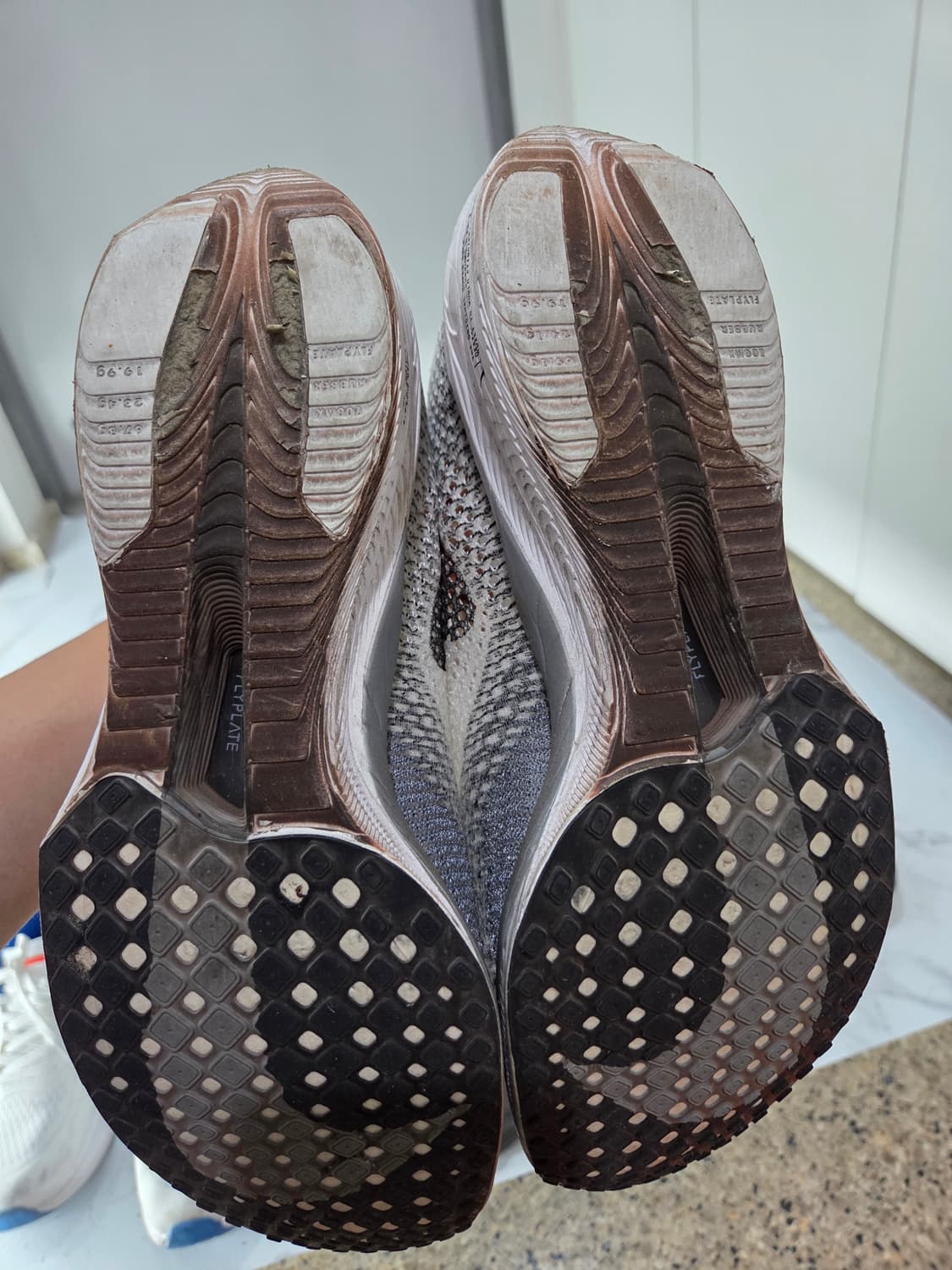 나이키 줌 베이퍼플라이 넥스트% 3 화이트 그레이 상품이미지4