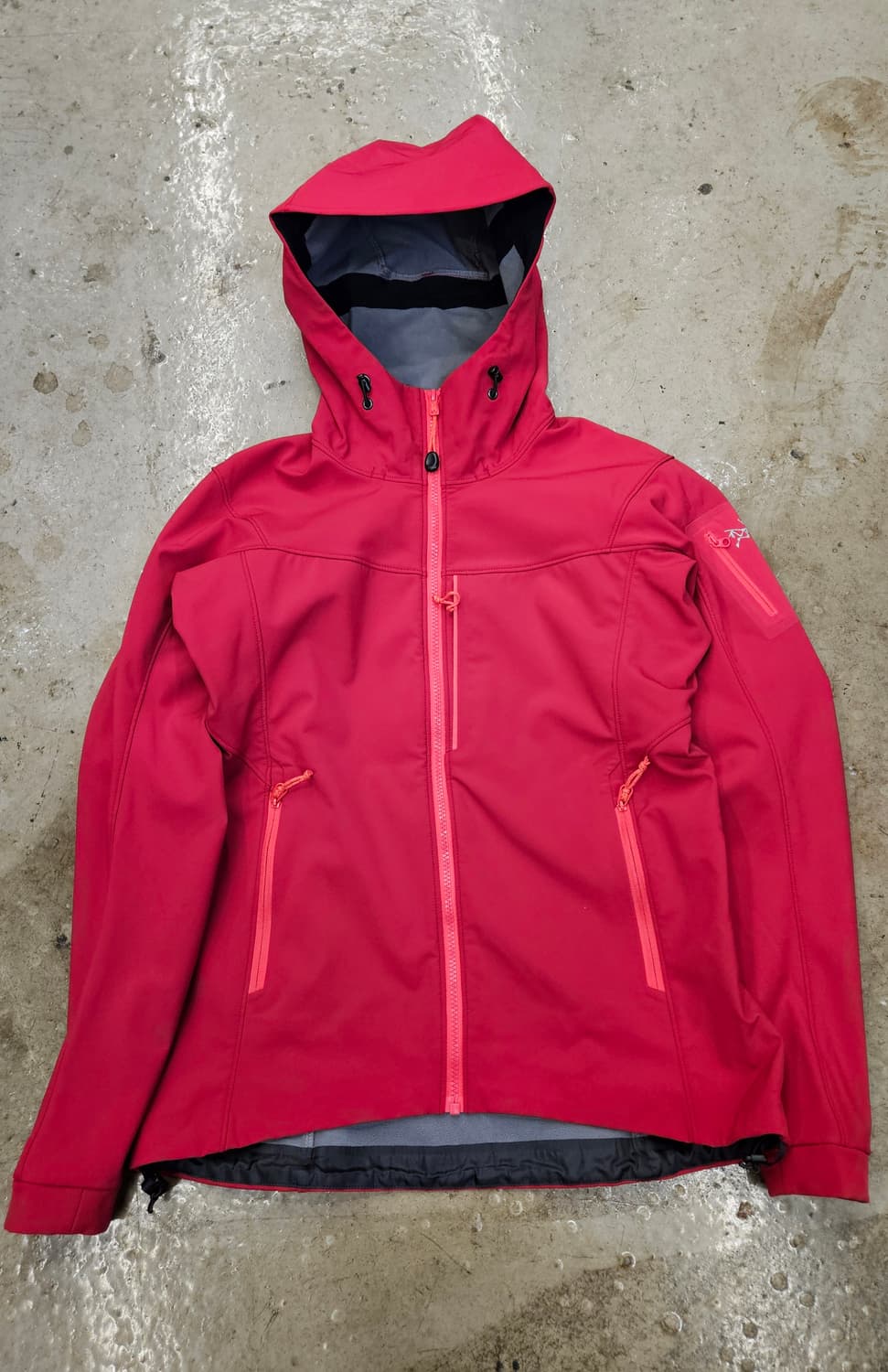 (정품) 아크테릭스 여성 바람막이 자켓 M 상품이미지1