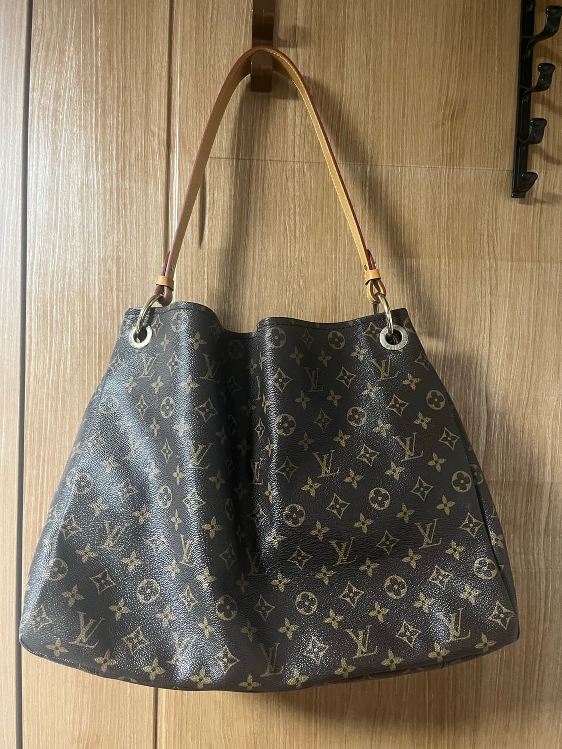 루이비통 Artsy 가방 상품이미지2