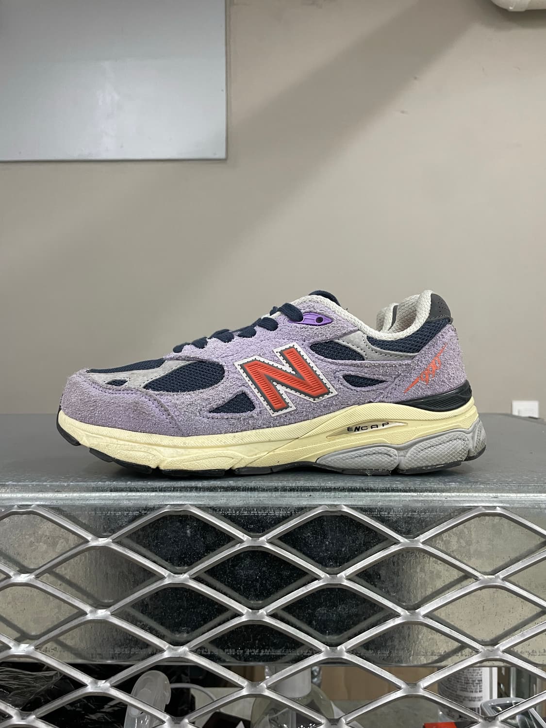 뉴발란스 990v3 로우 애머시스트 230 상품이미지1