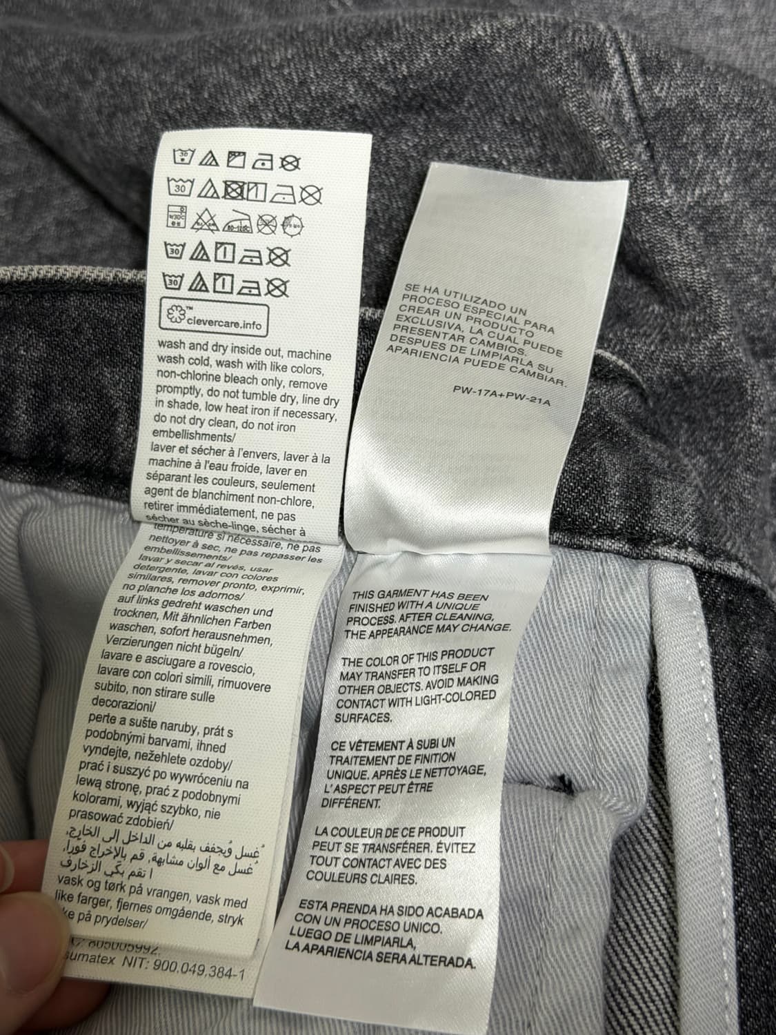 Calvin Klein CK 그레이 워시 하이라이즈 루즈 데님 상품이미지6