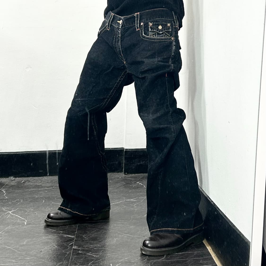 트루릴리전 코듀로이 부츠컷 팬츠 상품이미지2