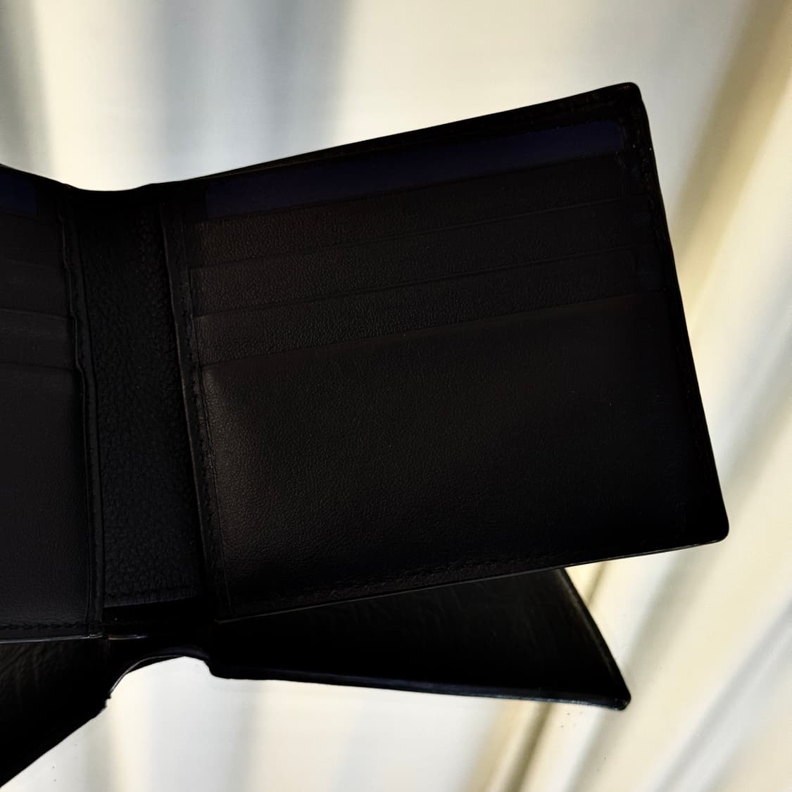 [새상품/풀구성] 디올 그래피티 레더 반지갑 상품이미지4