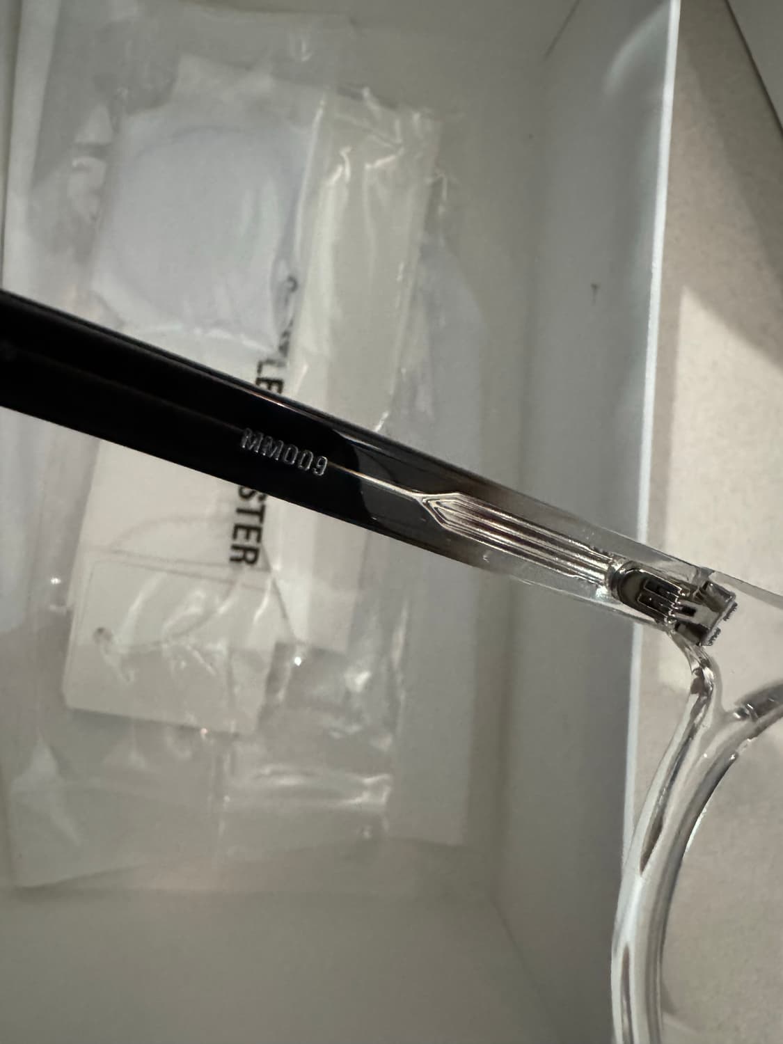 젠틀몬스터 x 메종마르지엘라 MM009 상품이미지3