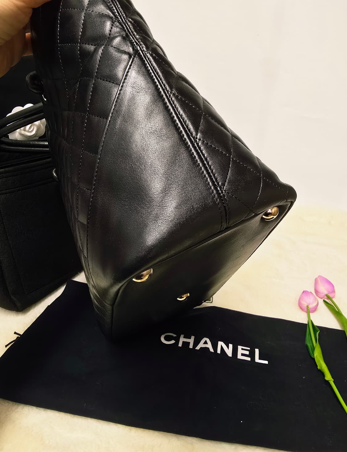 샤넬깜숄더백 라지사이즈 정품 상품이미지4