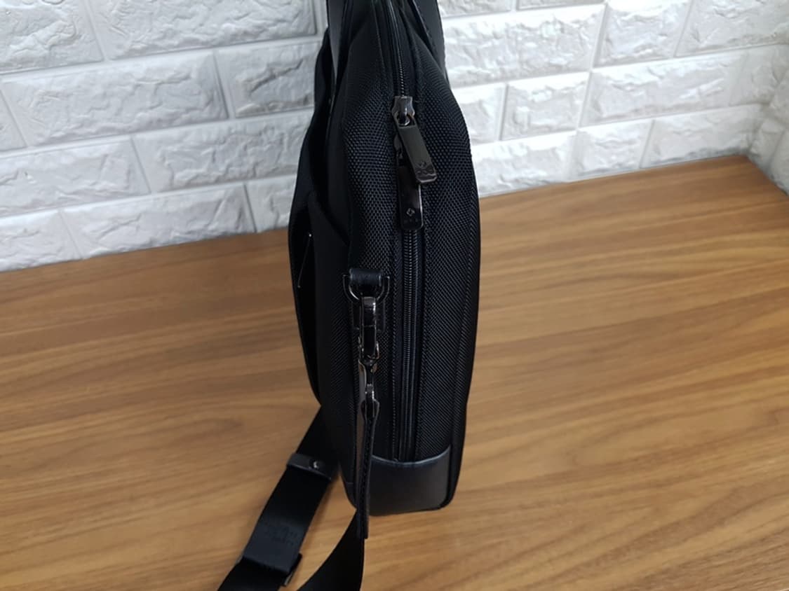 샘소나이트 레드 서류가방 크로스백 (노트북가방) 상품이미지3