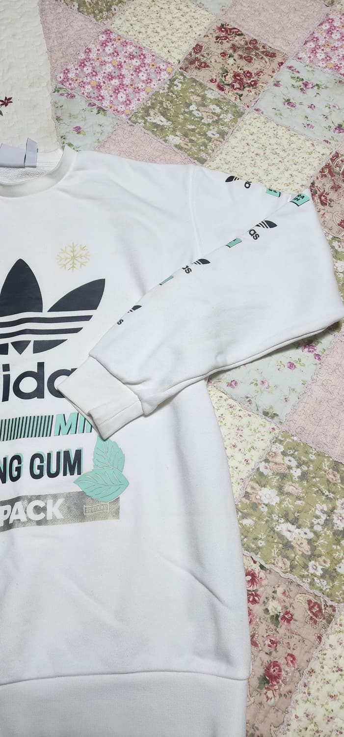 아디다스 남성 맨투맨 티셔츠110 상태굿 상품이미지6