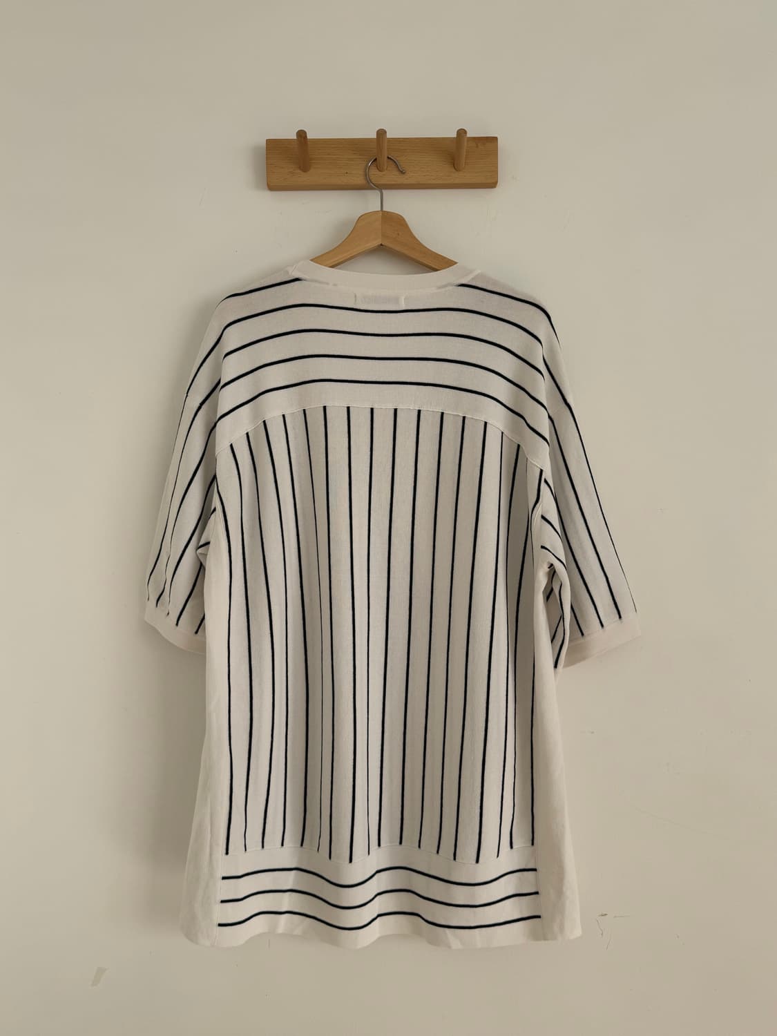 시스템 스트라이프 반팔 니트 상품이미지4