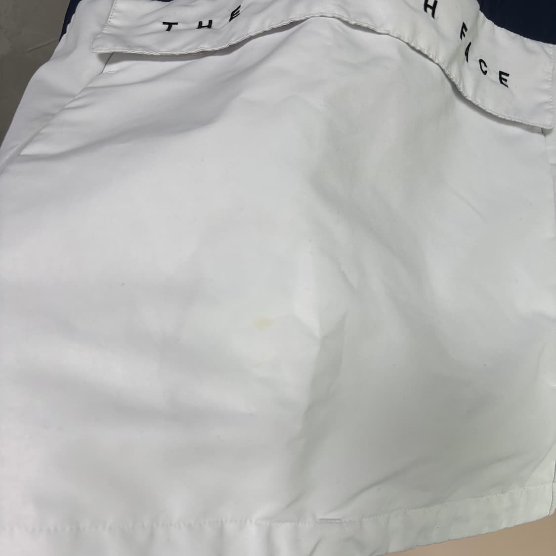 노스페이스 화이트 라벨 아노락 바람막이 화이트 네이비 상품이미지4