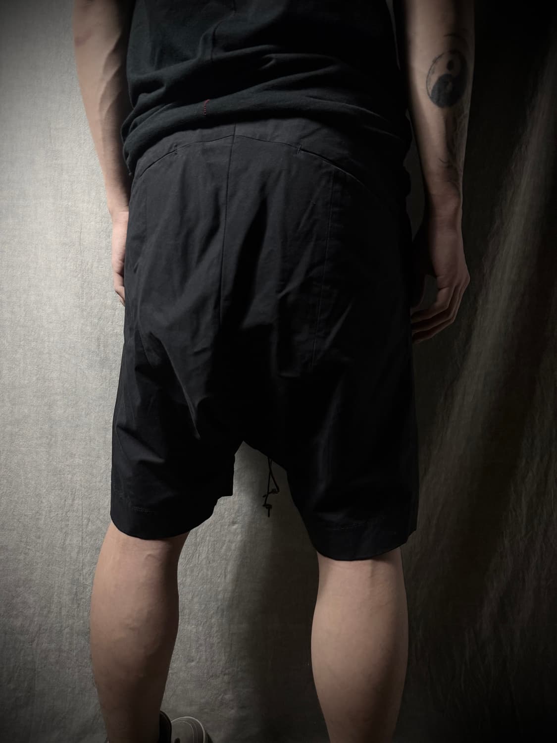 ATTACHMENT Drop Crotch Shorts  상품이미지2