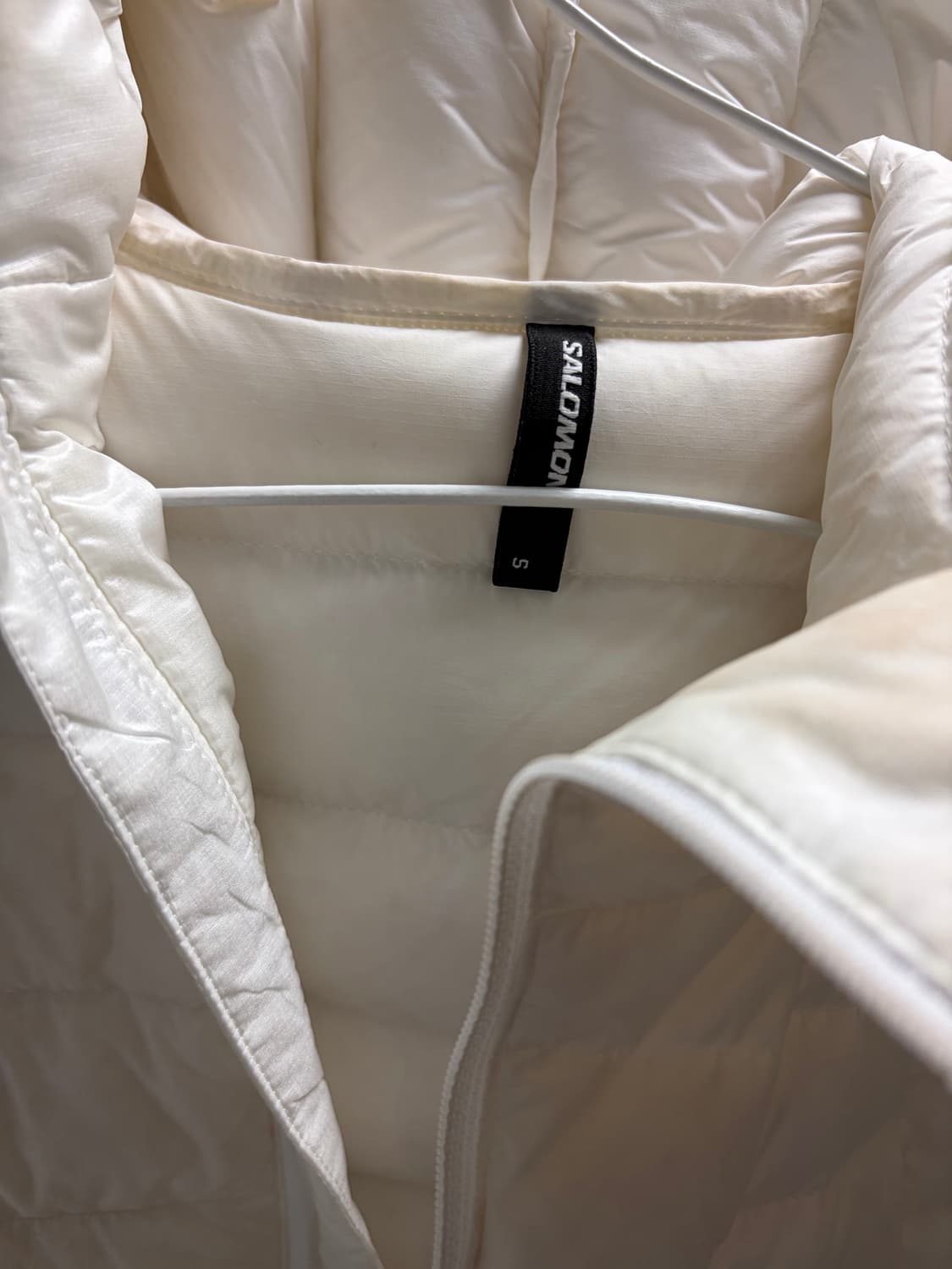 살로몬 엑스 퓨즈 패커블 경량 후디드 다운 자켓w(패딩) 상품이미지3