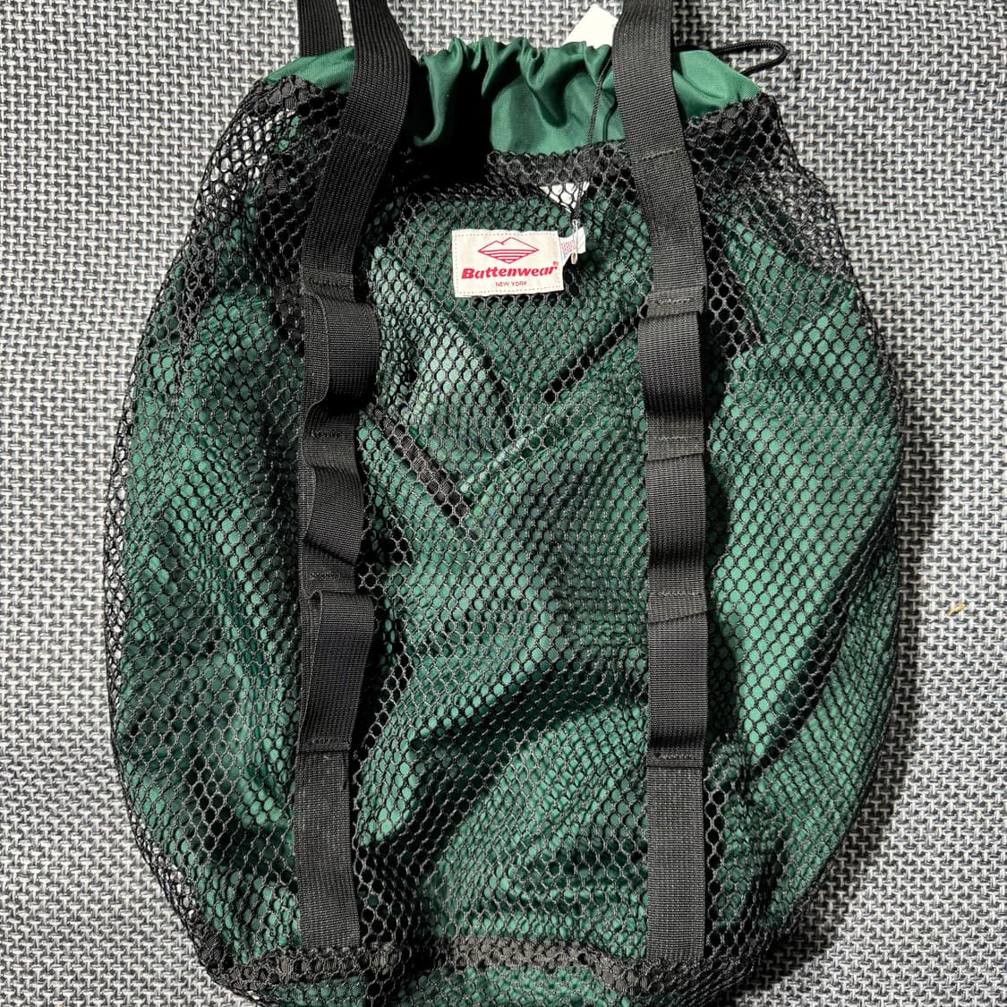 BATTEN WEAR 나일론 메쉬 백팩 그린 ( OS/OLD-7956 ) 상품이미지2