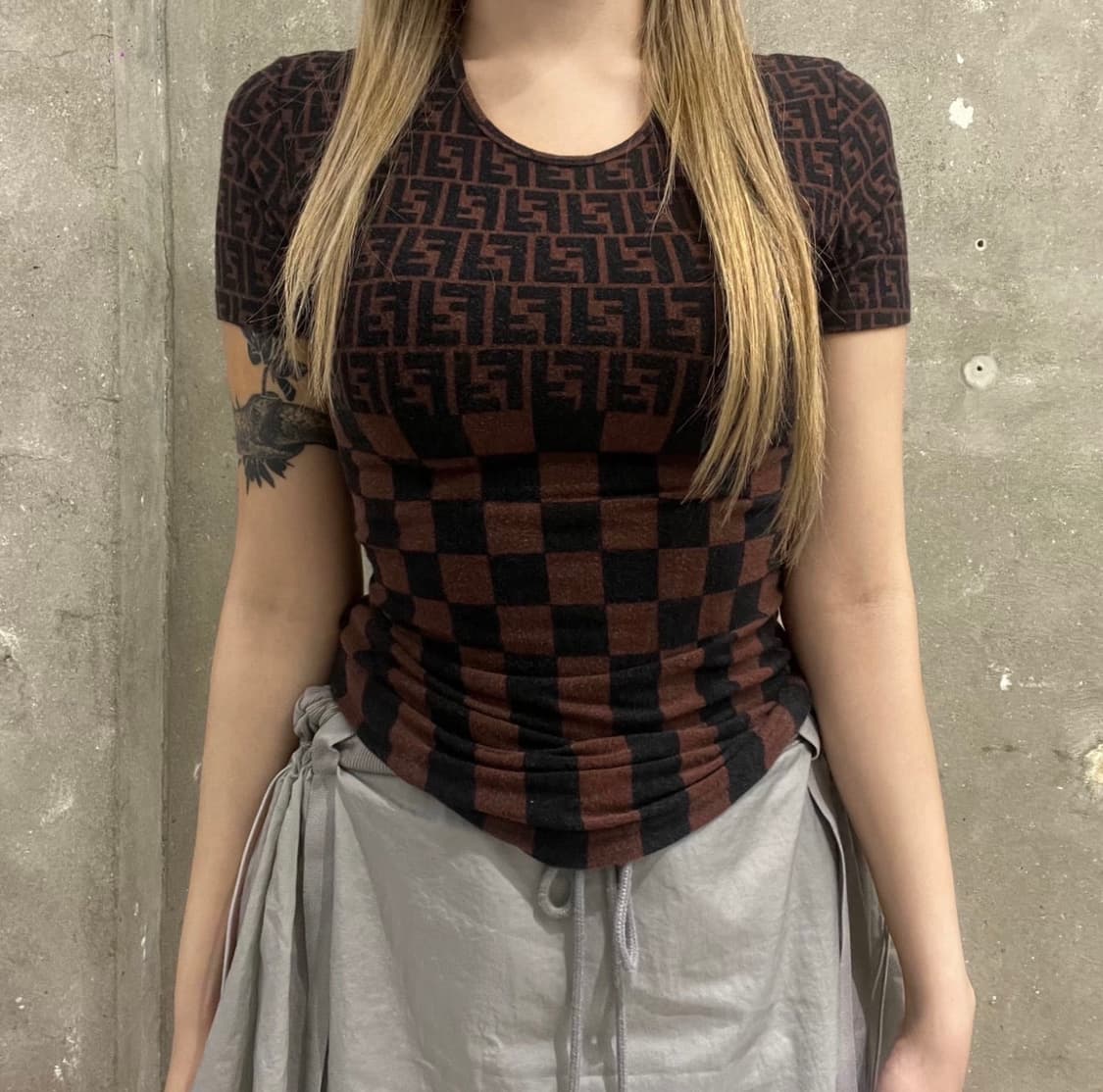 Fendi 펜디 90’s 모노그램 FF 레드 브라운 주카 티셔츠 상품이미지1