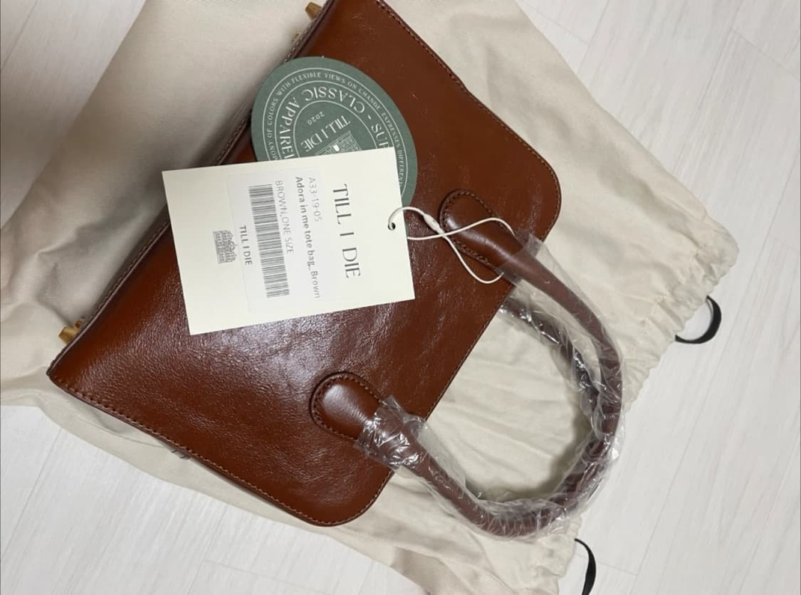 (새상품) 틸아이다이 adora 토트백 상품이미지5