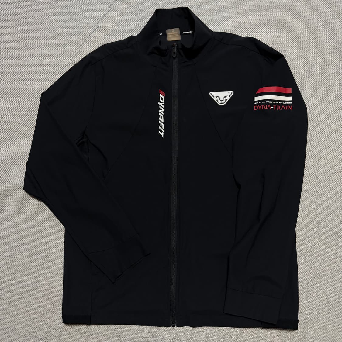 다이나핏 빅로고 트랙탑 상품이미지1