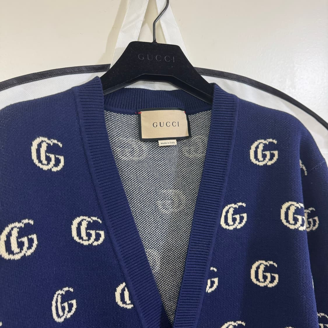 구찌 자카드 GG로고 가디건 XL사이즈 전재준 가디건 상품이미지4