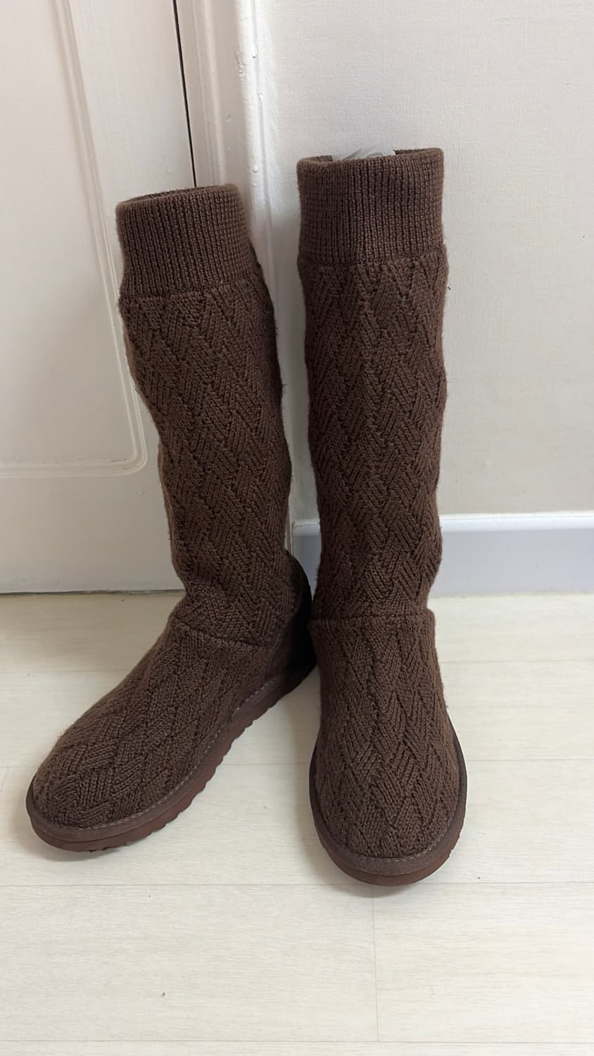 Ugg 롱 니트부츠 새상품 240-250  상품이미지9