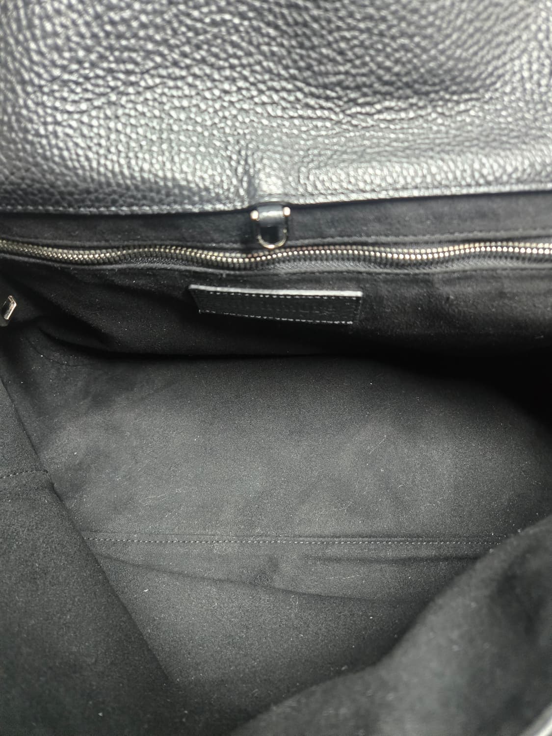 미닛뮤트 페레티백 M 블랙 이탈리안 카우 레더 숄더백 상품이미지8