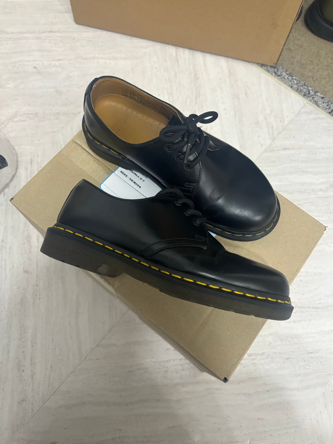 닥터마틴 1461 230 스무스 상품이미지2