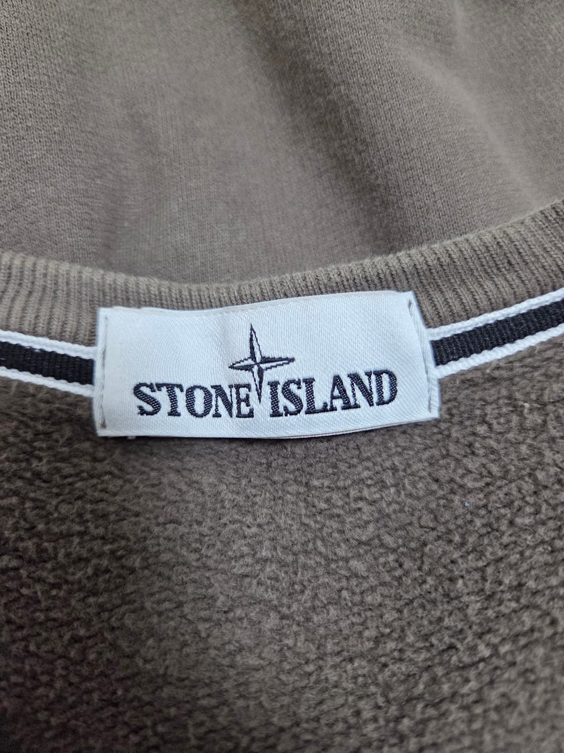 [L사이즈] 스톤아일랜드 맨투맨 상품이미지2