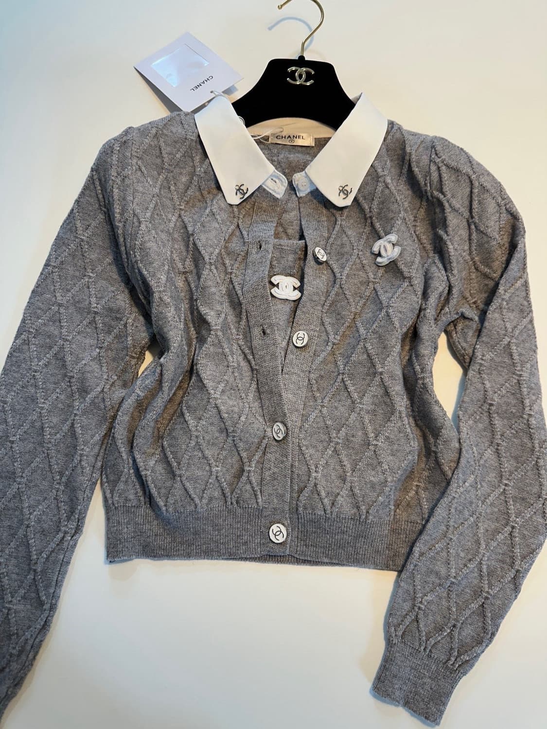 (새상품)샤넬카라가디건나시세트 상품이미지2